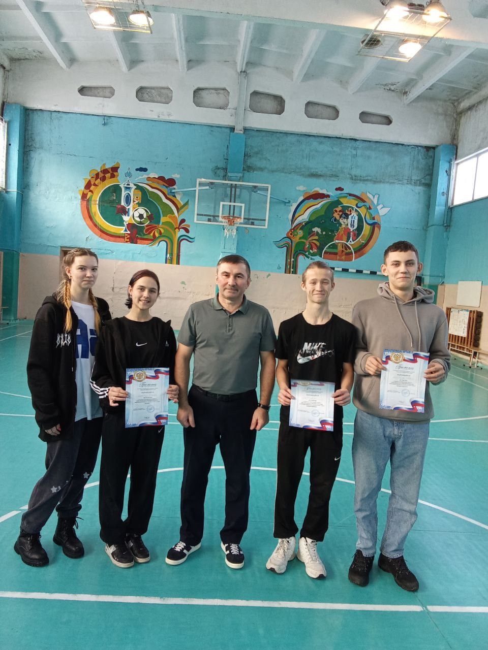 ТУРНИР ПО НАСТОЛЬНОМУ ТЕННИСУ.