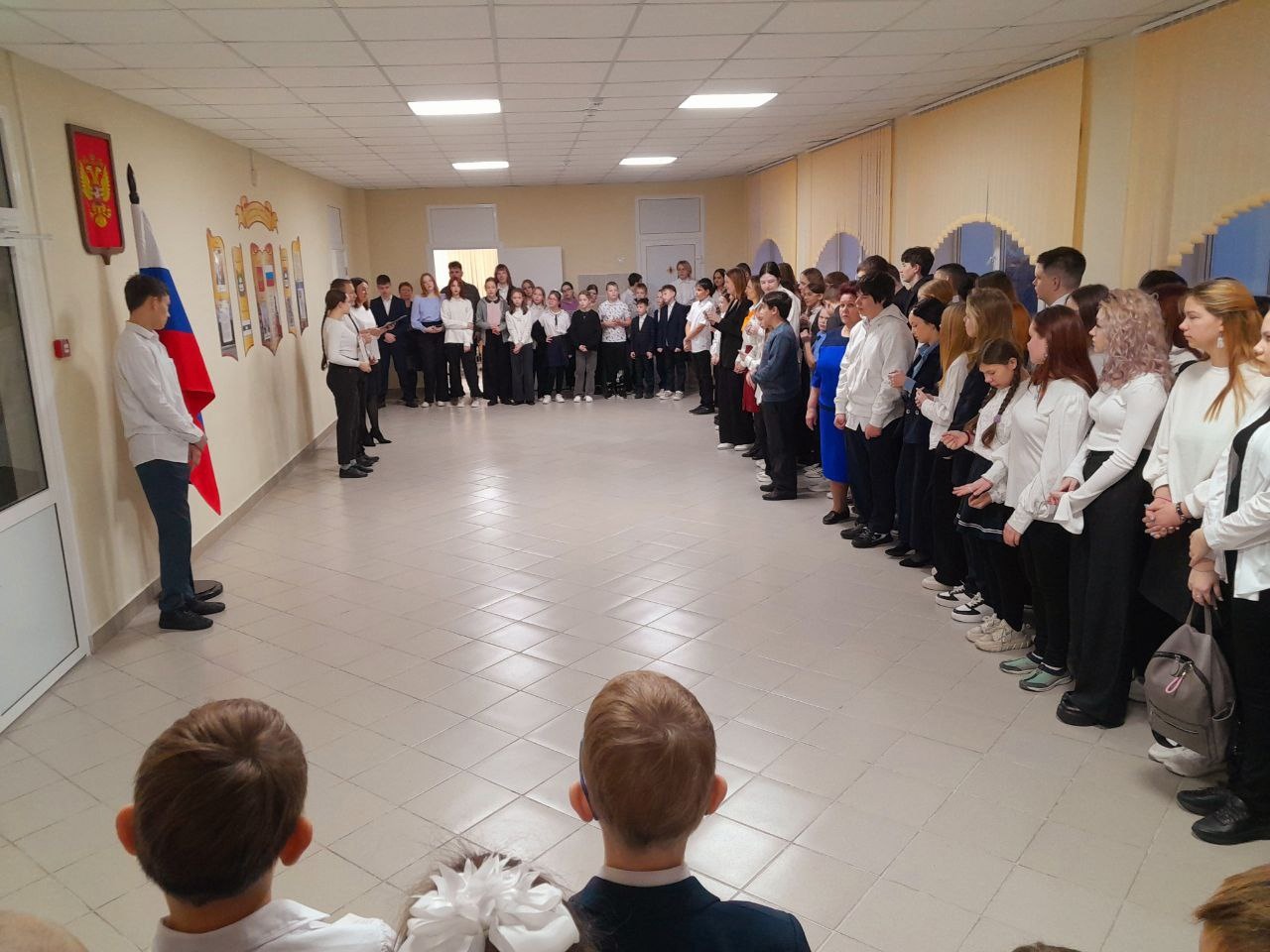 Общешкольная торжественная линейка.