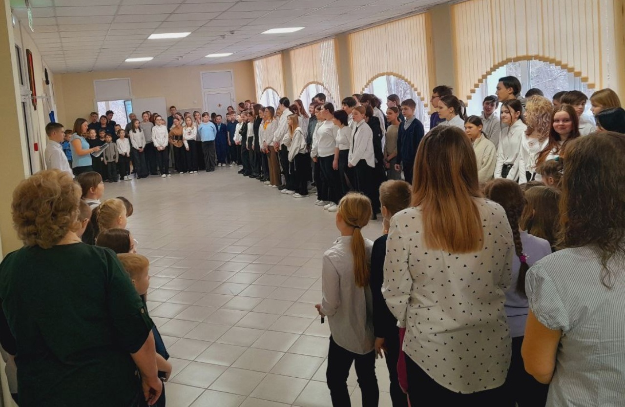 Общешкольная линейка.