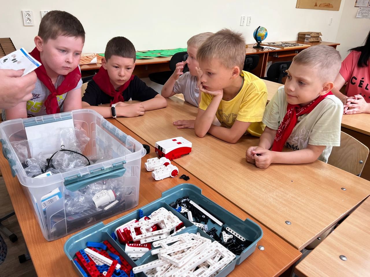 ЛЕГО КОНСТРУИРОВАНИЕ И РОБОТОТЕХНИКА.